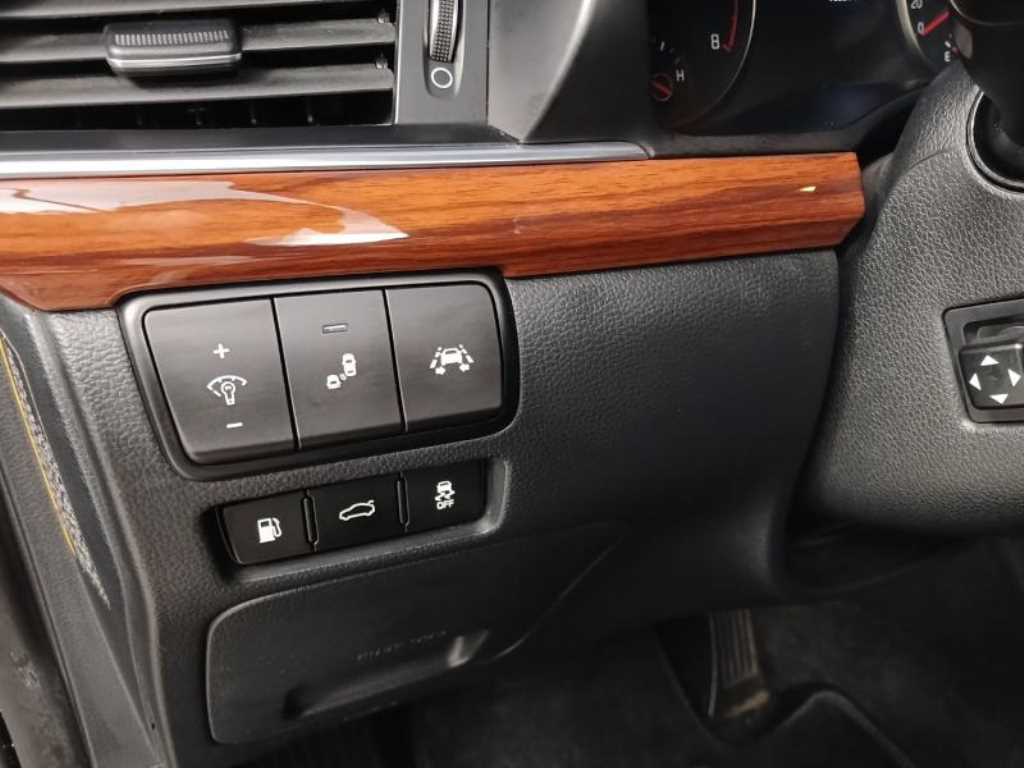 KIA K7 - Vista 12