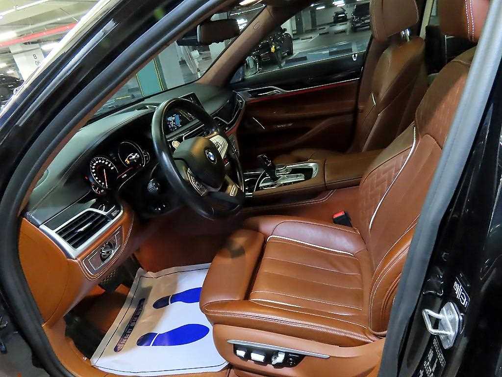 BMW 7 Series - Vista 6