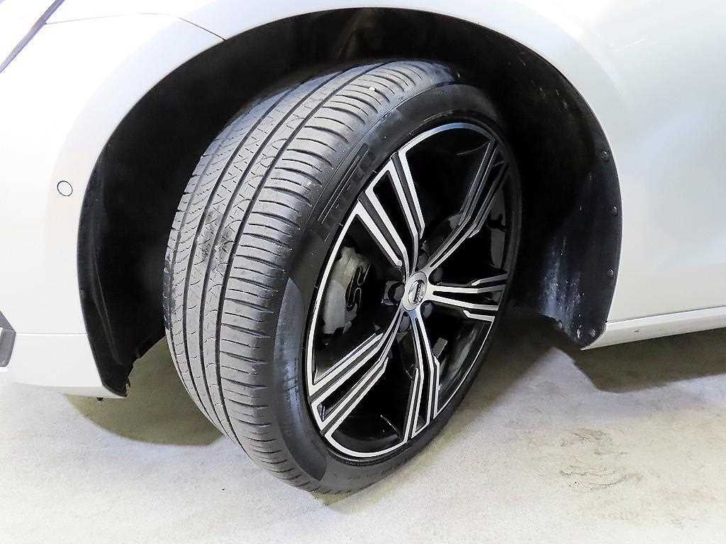 Volvo S60 2020 Plateado - Importación desde Corea - HF Imports Iquique - Foto 20