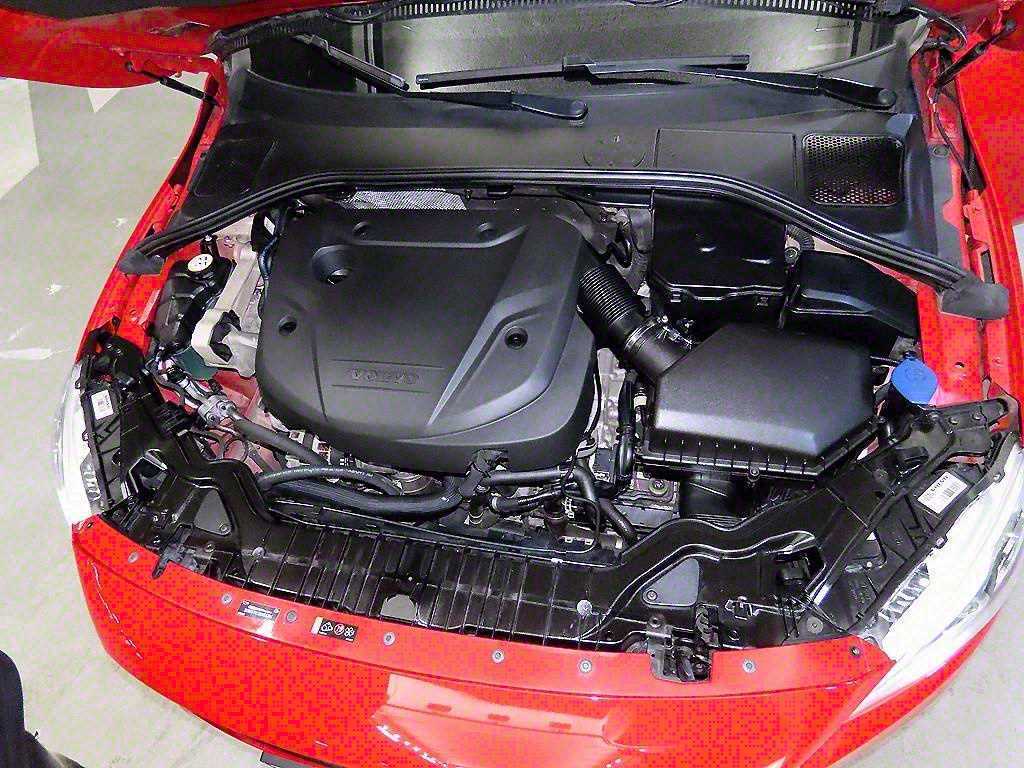 Volvo V60 2018 Rojo - Importación desde Corea - HF Imports Iquique - Foto 19