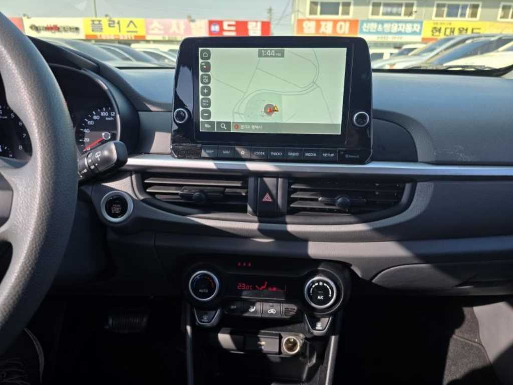 KIA Morning - Vista 5