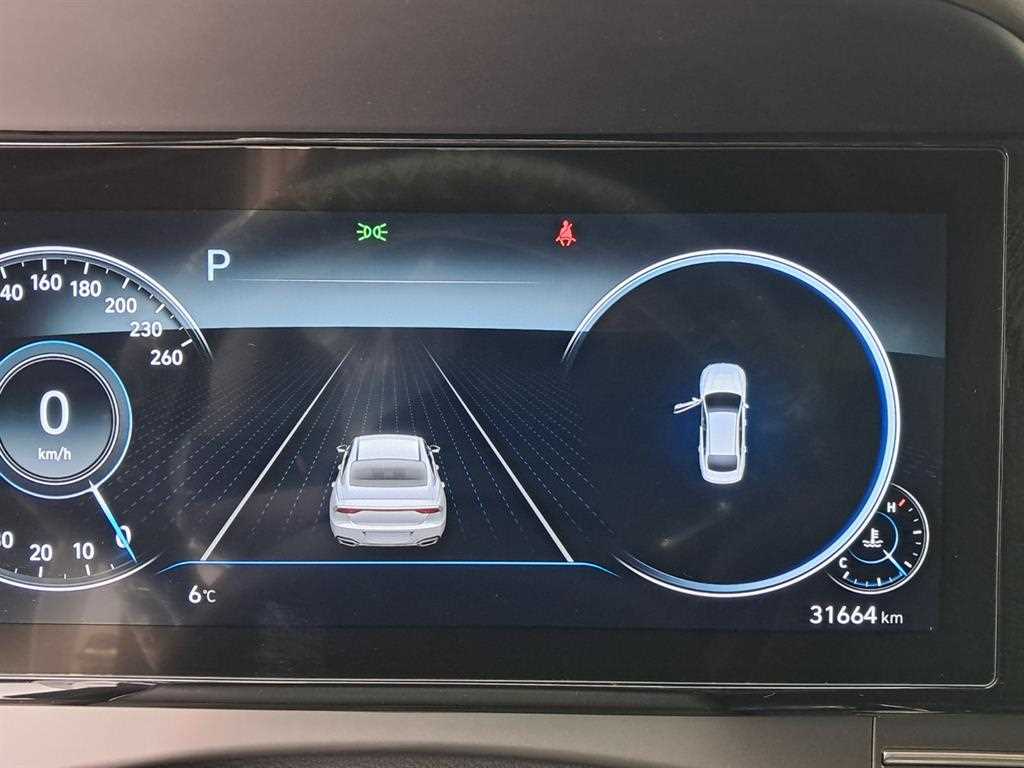 HYUNDAI Grandeur - Vista 8