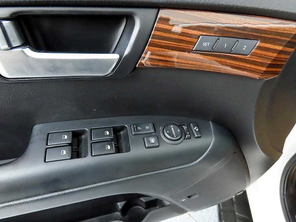 KIA Mohave - Vista 11