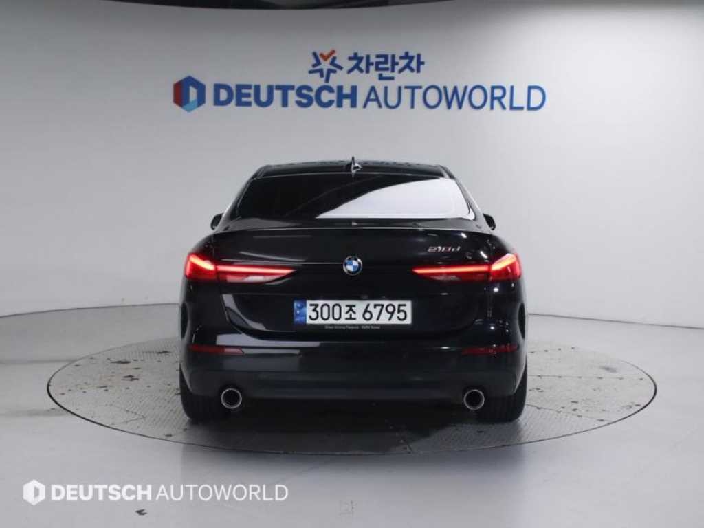 BMW 2 series - Vista 4