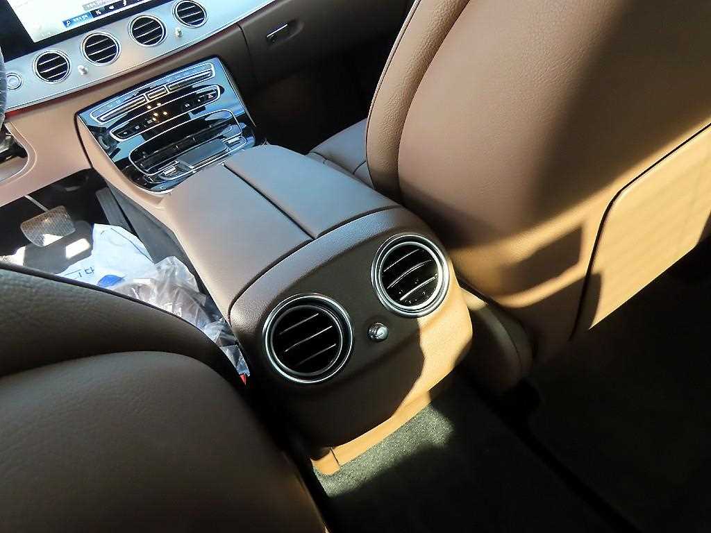 Mercedes Benz E class 2021 Blanco - Importación desde Corea - HF Imports Iquique - Foto 15