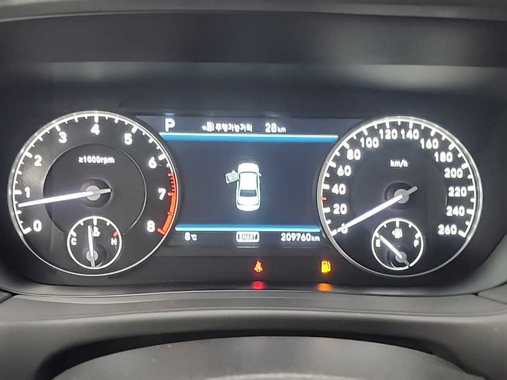 Genesis EQ900 - Vista 6