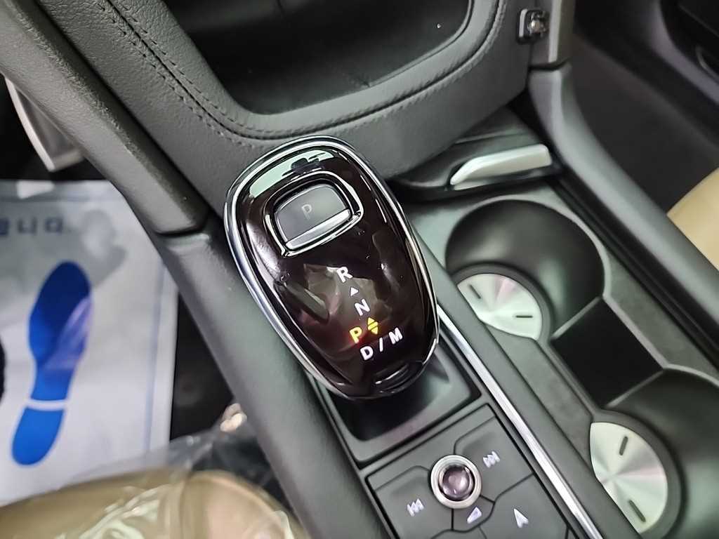 Cadillac XT5 - Vista 8