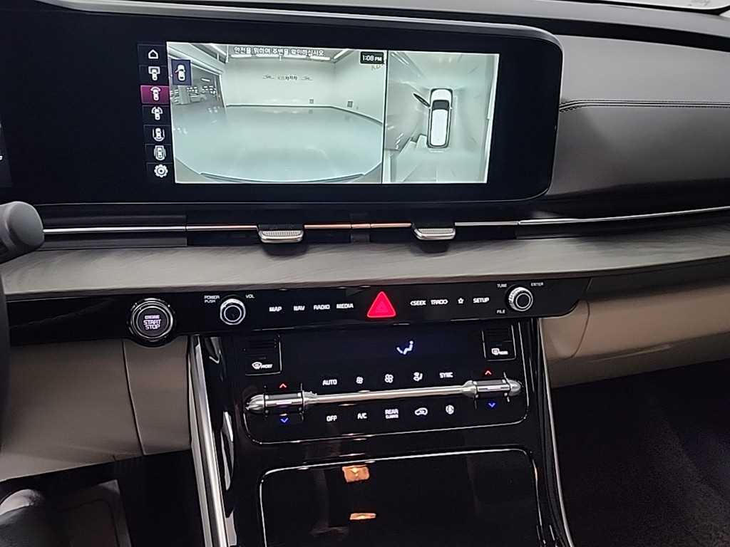 KIA Carnival - Vista 10