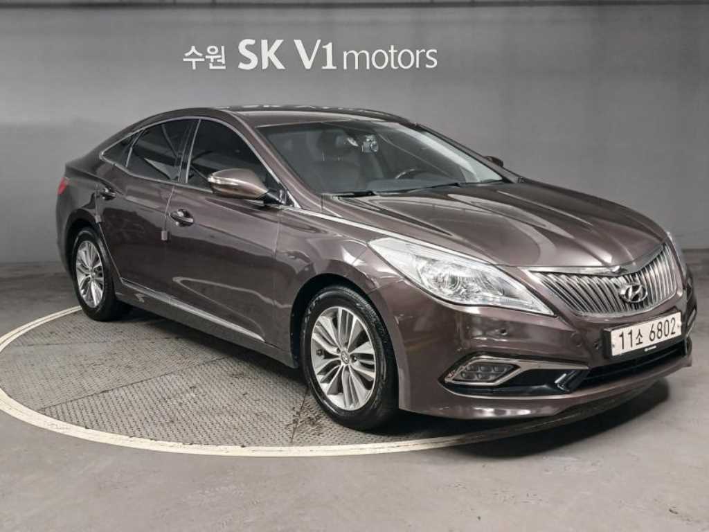 HYUNDAI Grandeur - Vista 5