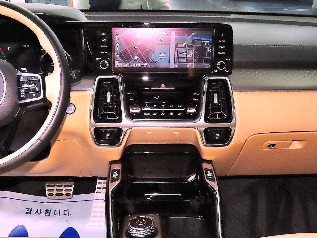 KIA Sorento - Vista 11