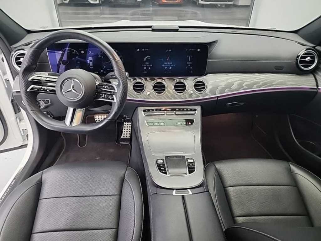Mercedes Benz E class - Vista 7