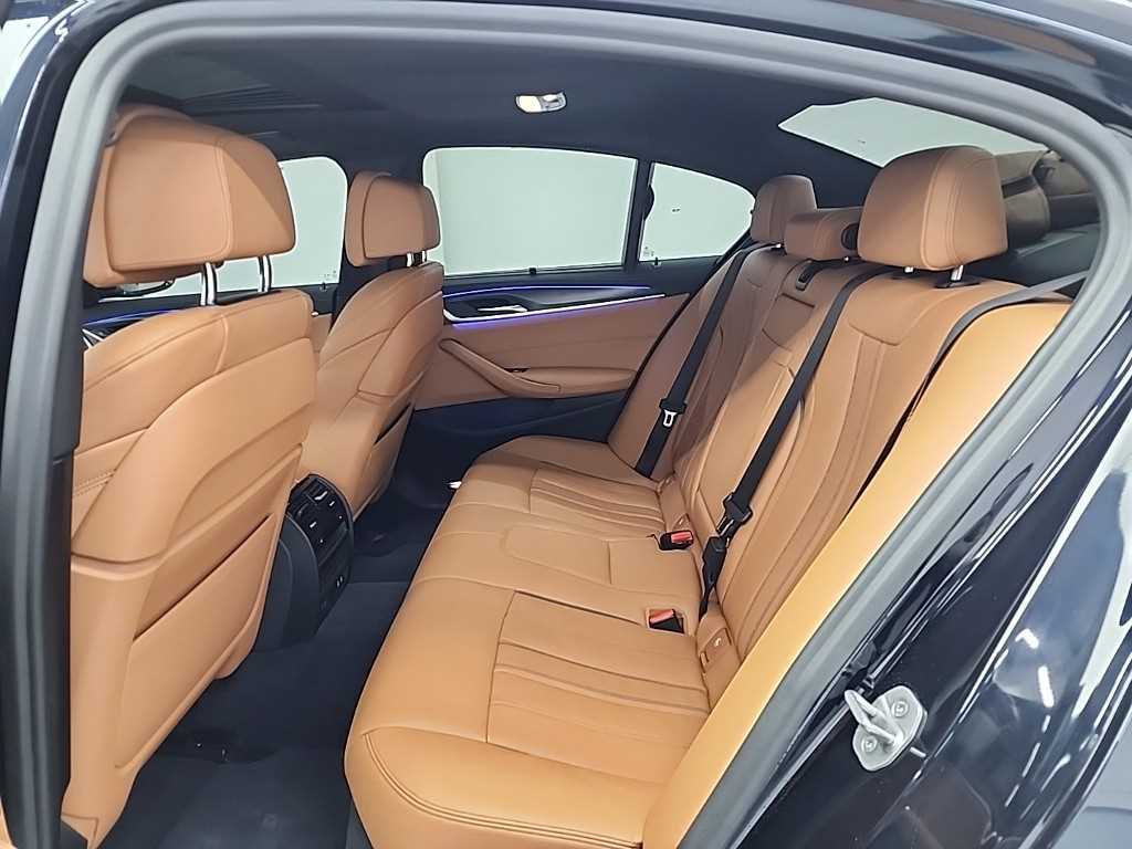 BMW 5 Series - Vista 12