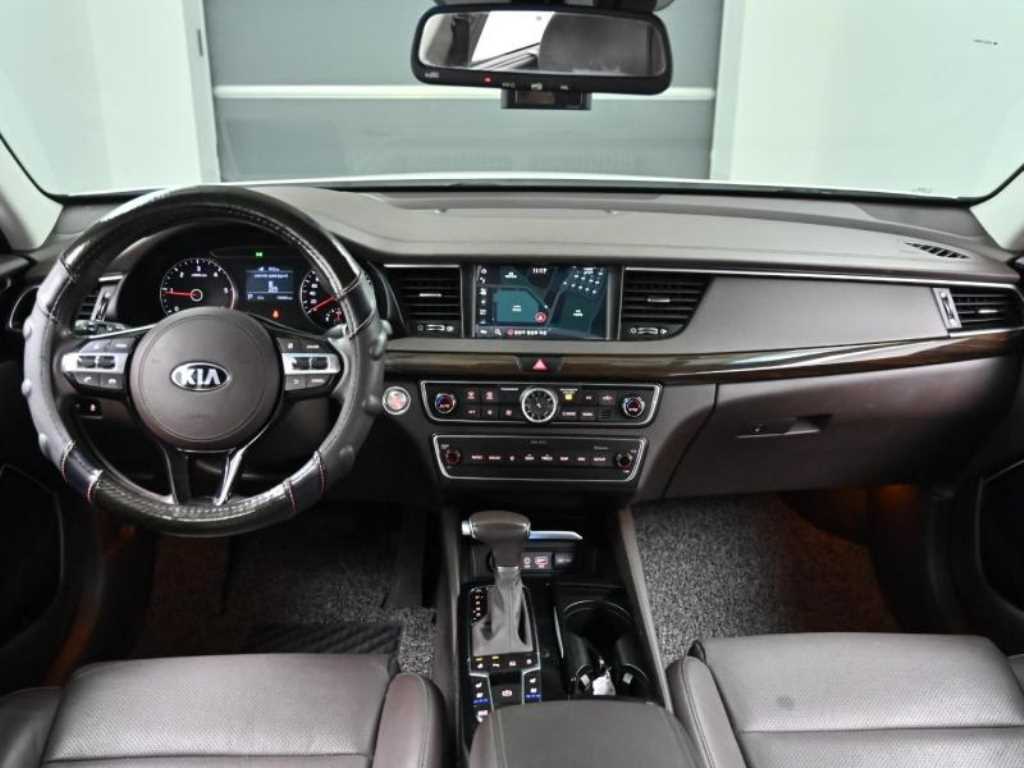 KIA K7 - Vista 7