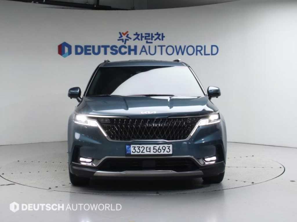 KIA Carnival - Vista 3