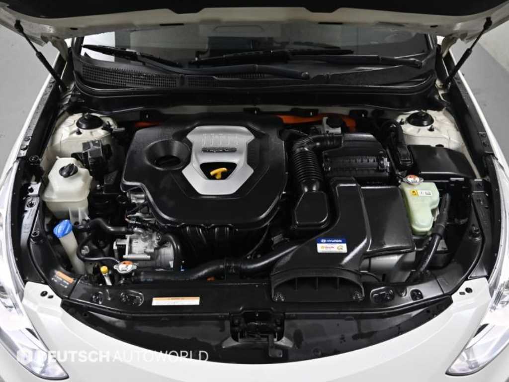 HYUNDAI Sonata - Vista 6