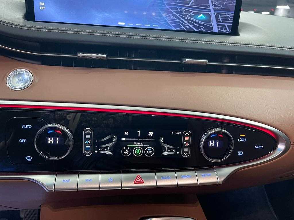 Genesis GV70 - Vista 9