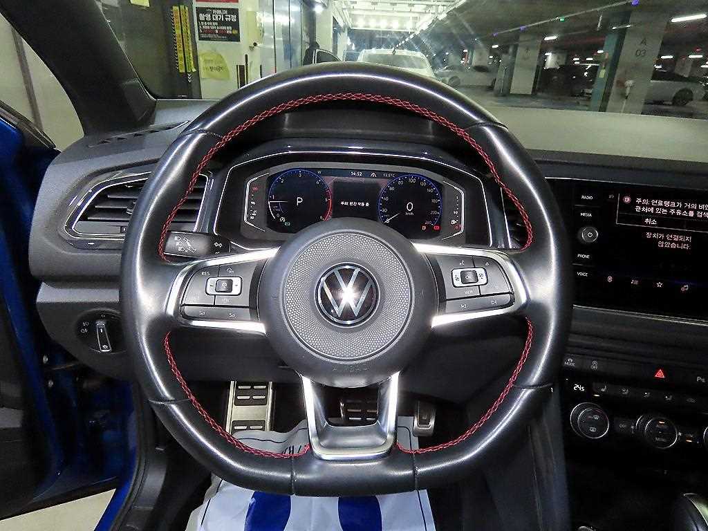 Volkswagen T-Roc - Vista 8