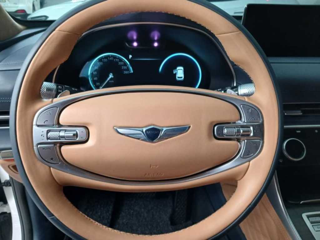Genesis GV80 - Vista 11