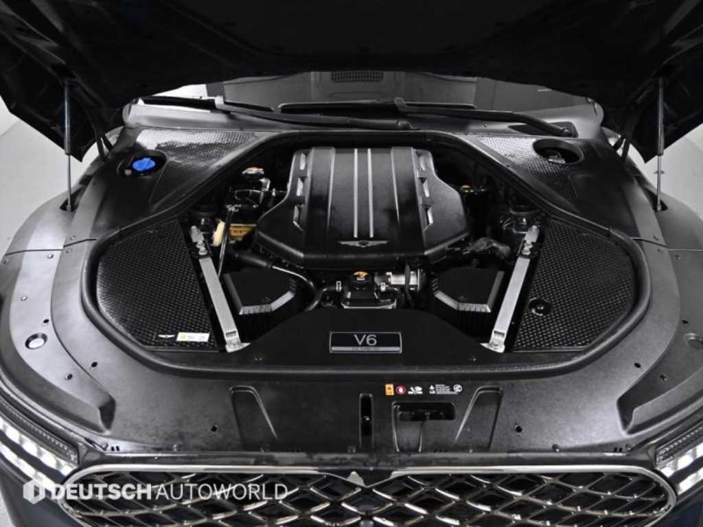 Genesis G90 - Vista 6