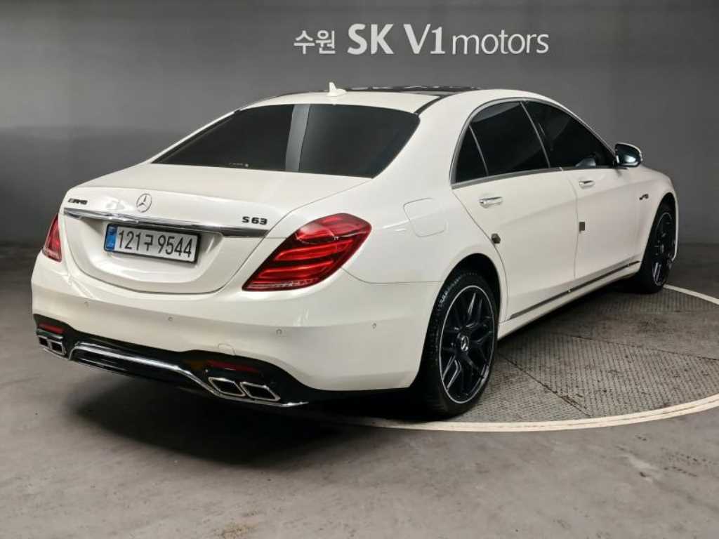 Mercedes Benz S Class - Vista 4