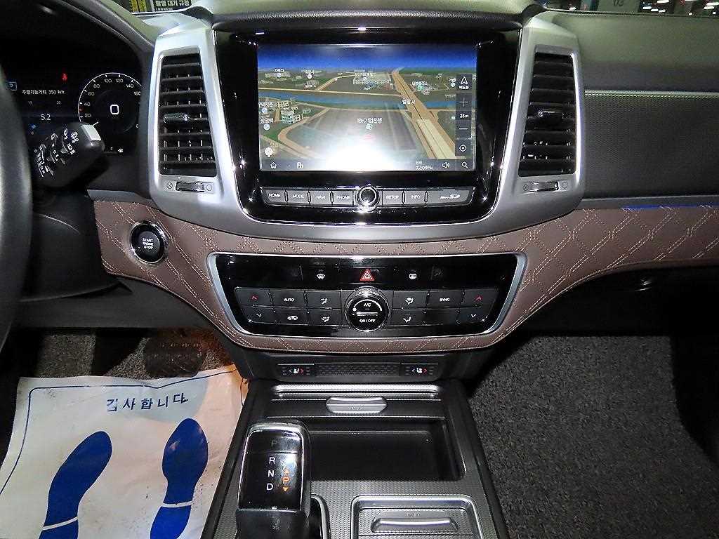 Ssangyong Rexton - Vista 11