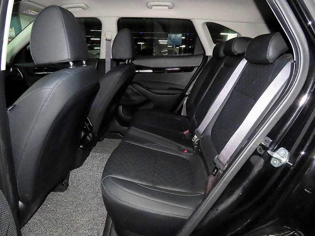 KIA Seltos - Vista 7