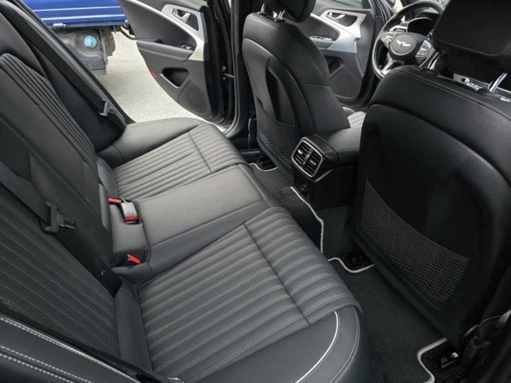 Genesis G70 2018 Negro - Importación desde Corea - HF Imports Iquique - Foto 18