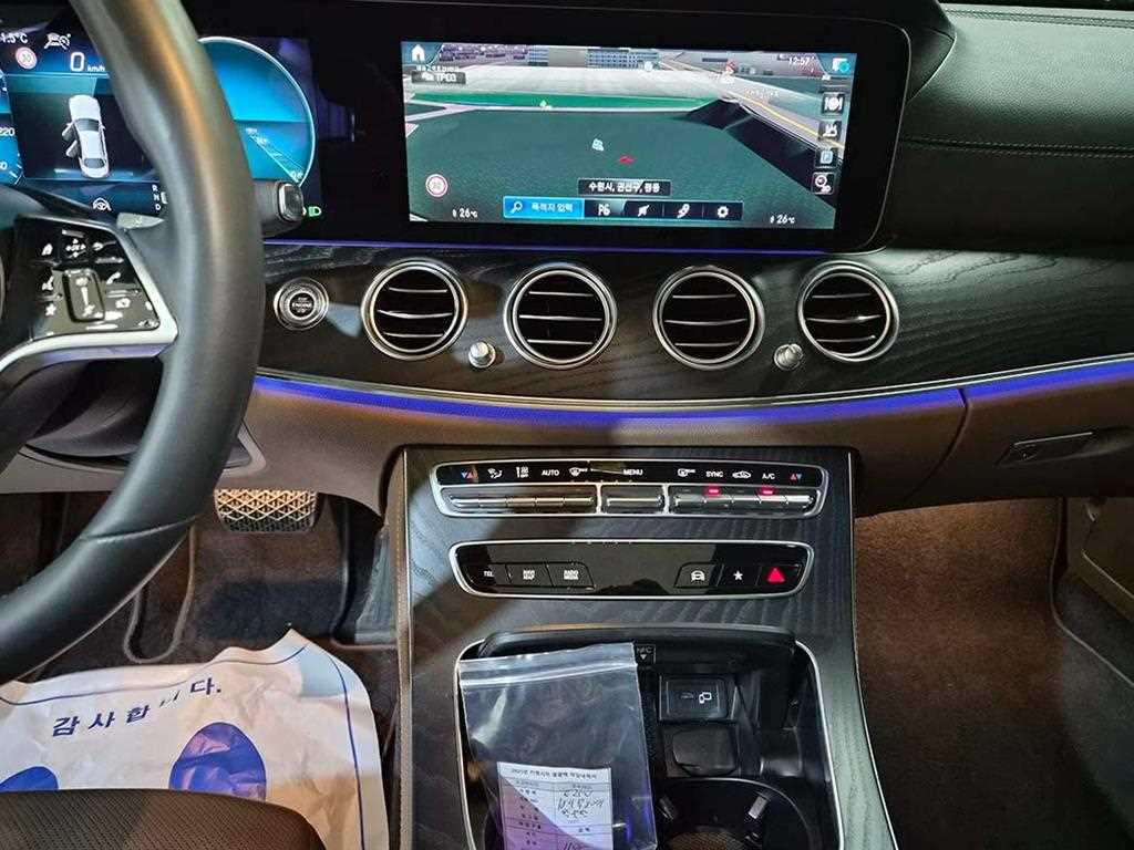 Mercedes Benz E class 2023 Negro - Importación desde Corea - HF Imports Iquique - Foto 14