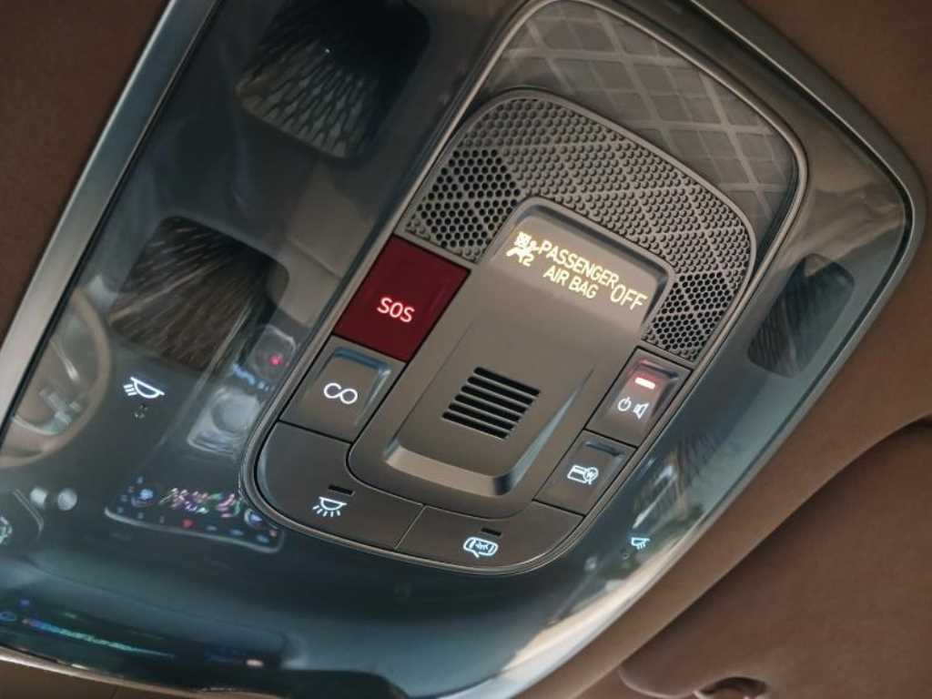 Genesis GV80 2022 Blanco - Importación desde Corea - HF Imports Iquique - Foto 16