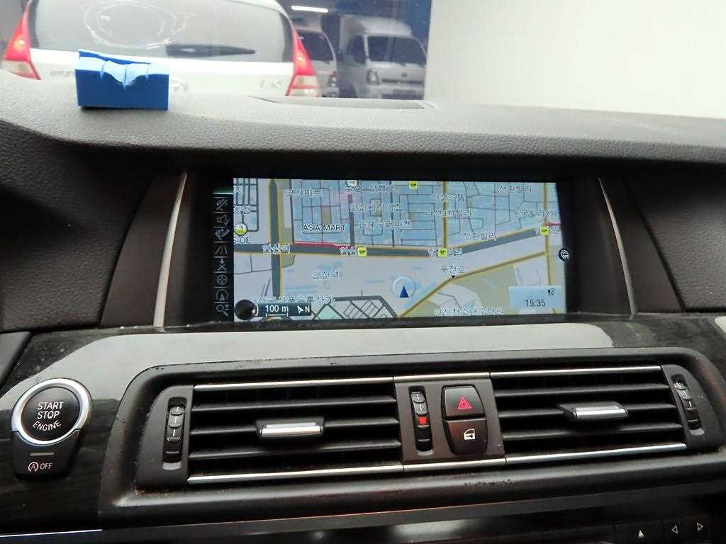 BMW 5 Series - Vista 8