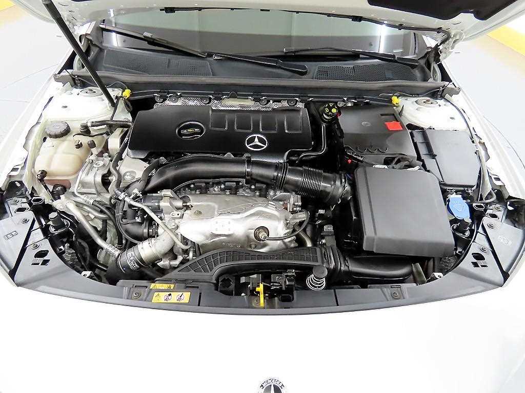 Mercedes Benz CLA Class 2021 Blanco - Importación desde Corea - HF Imports Iquique - Foto 19