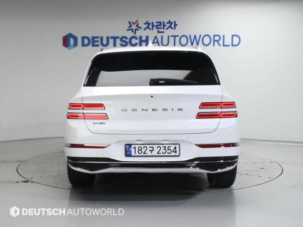Genesis GV80 - Vista 4