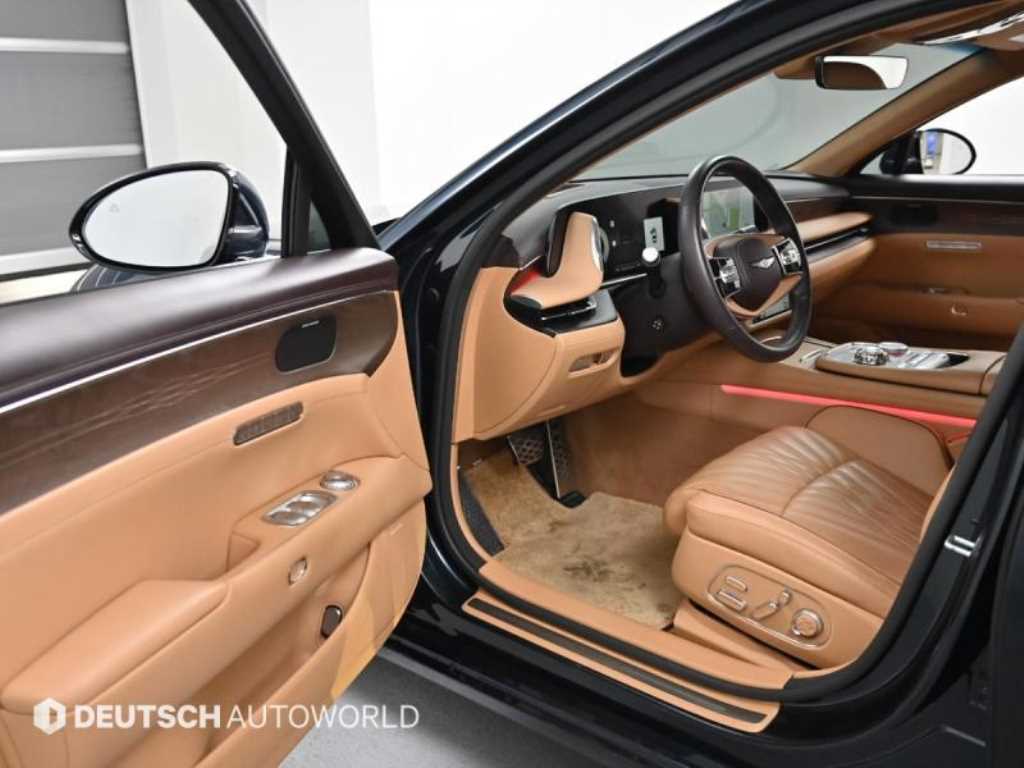 Genesis G90 - Vista 11