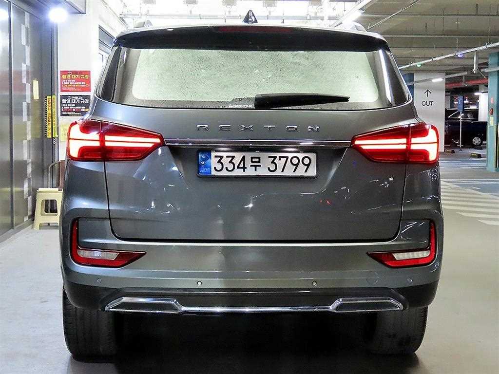 Ssangyong Rexton - Vista 5