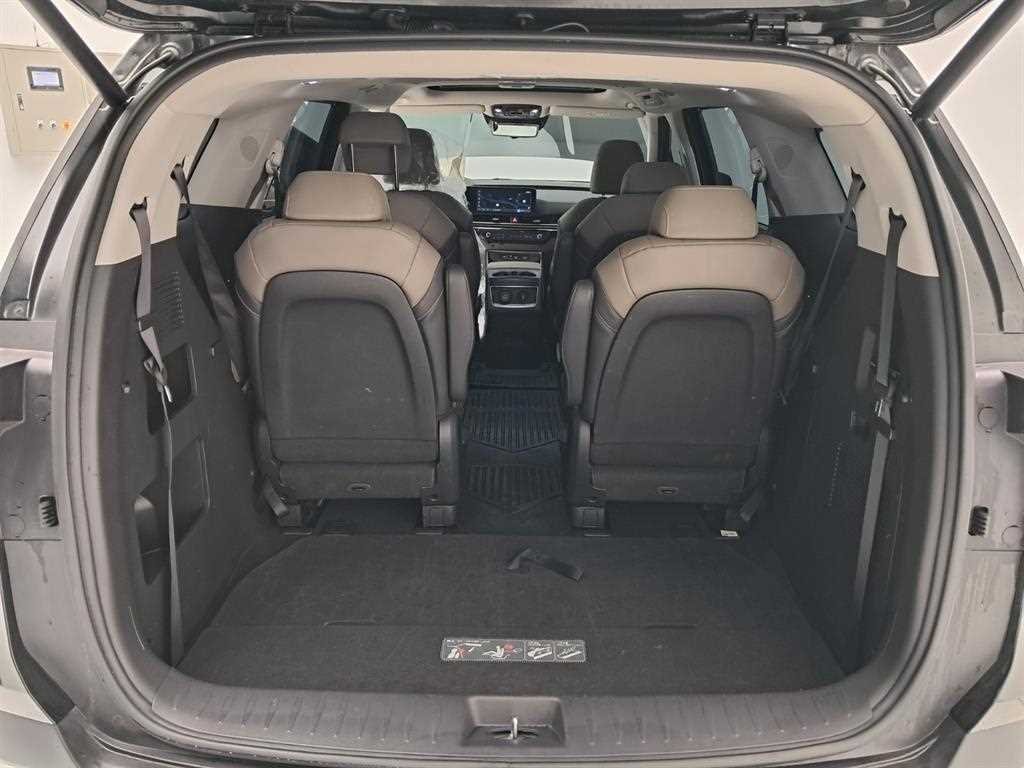 KIA Carnival 2024 Negro - Importación desde Corea - HF Imports Iquique - Foto 18