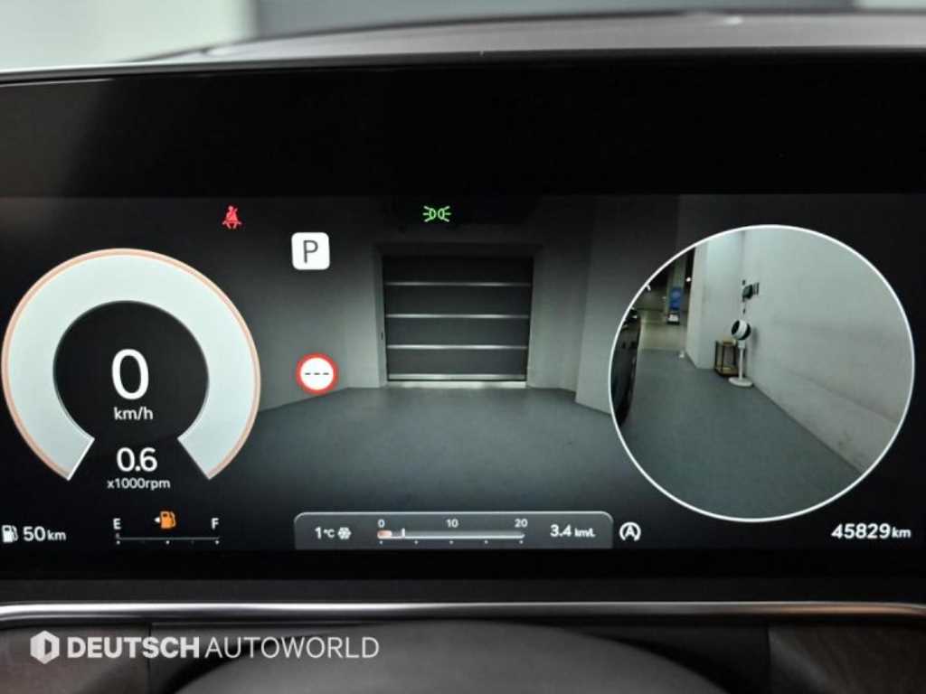 Genesis G90 - Vista 8