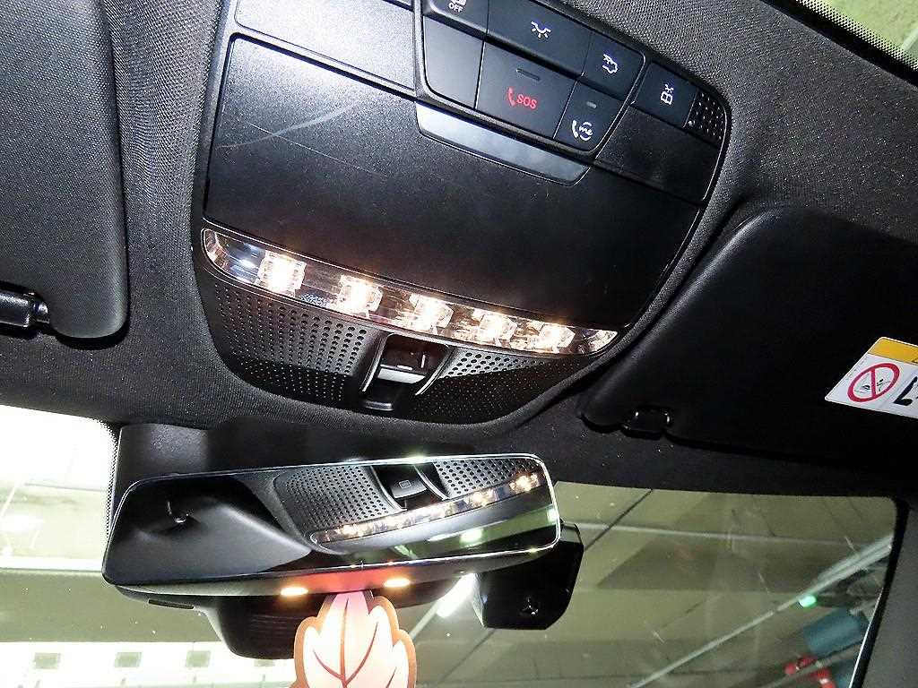 Mercedes Benz C Class 2021 Blanco - Importación desde Corea - HF Imports Iquique - Foto 16