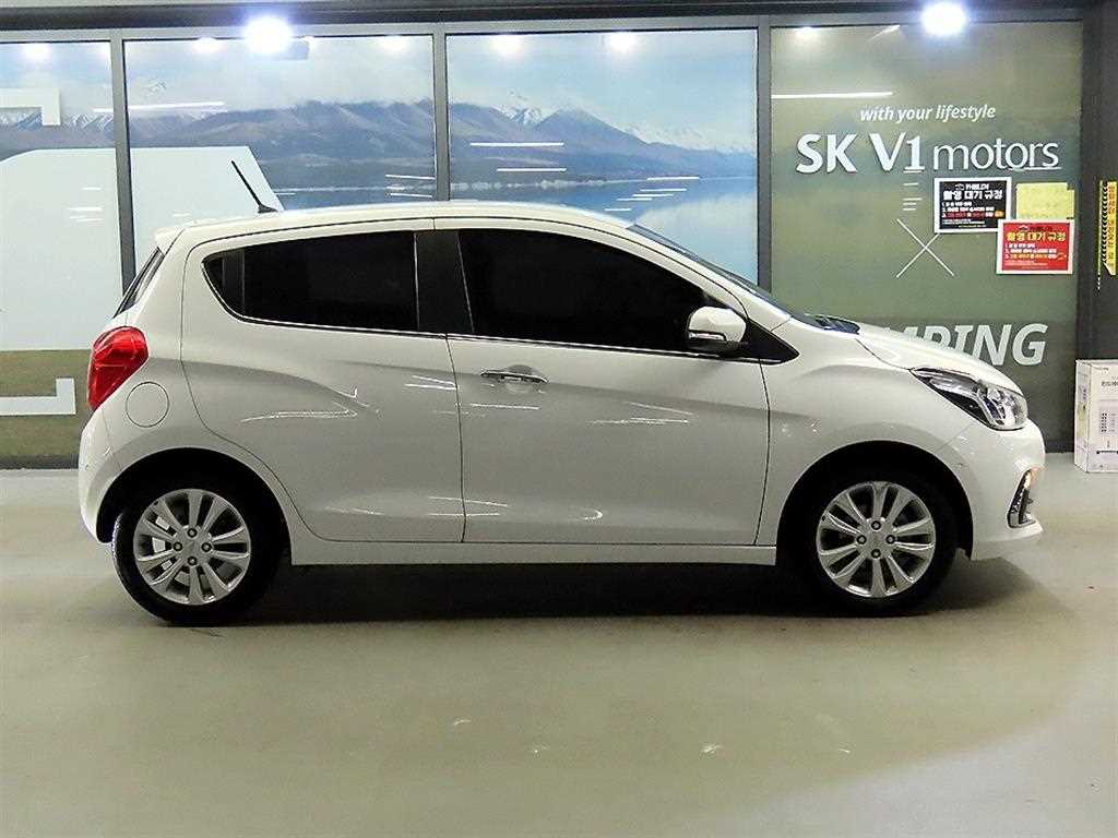 Chevrolet Spark - Vista 3