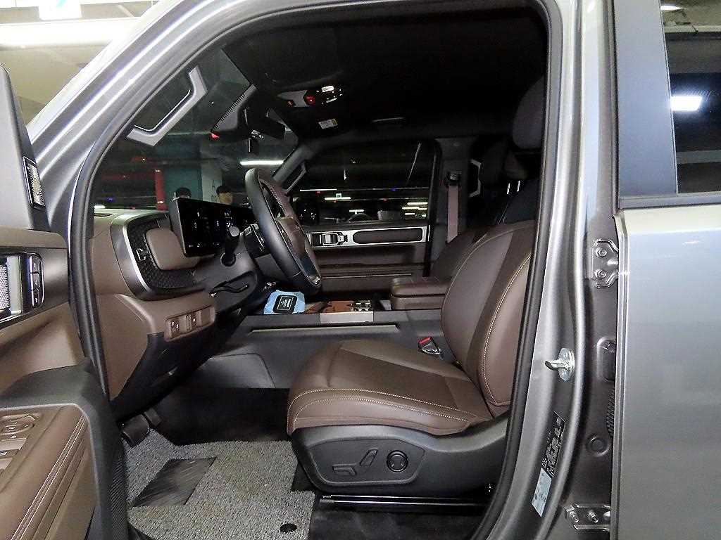 KIA Tasman - Vista 6