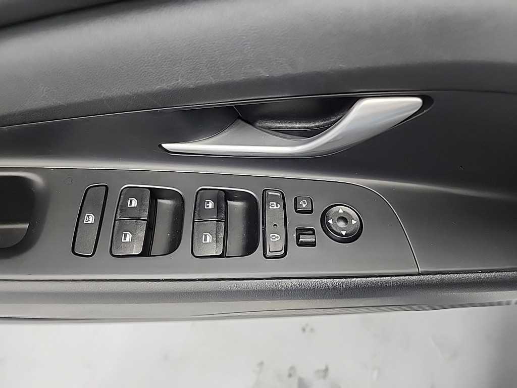 HYUNDAI Avante 2021 Blanco - Importación desde Corea - HF Imports Iquique - Foto 15