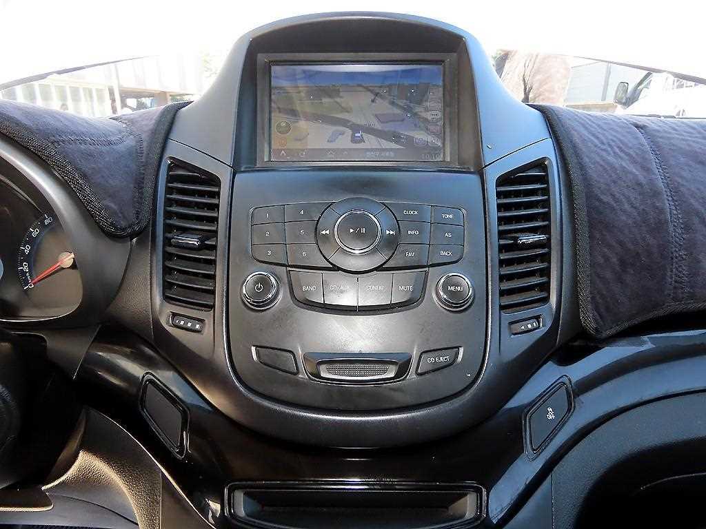 Chevrolet Orlando 2017 Plateado - Importación desde Corea - HF Imports Iquique - Foto 13