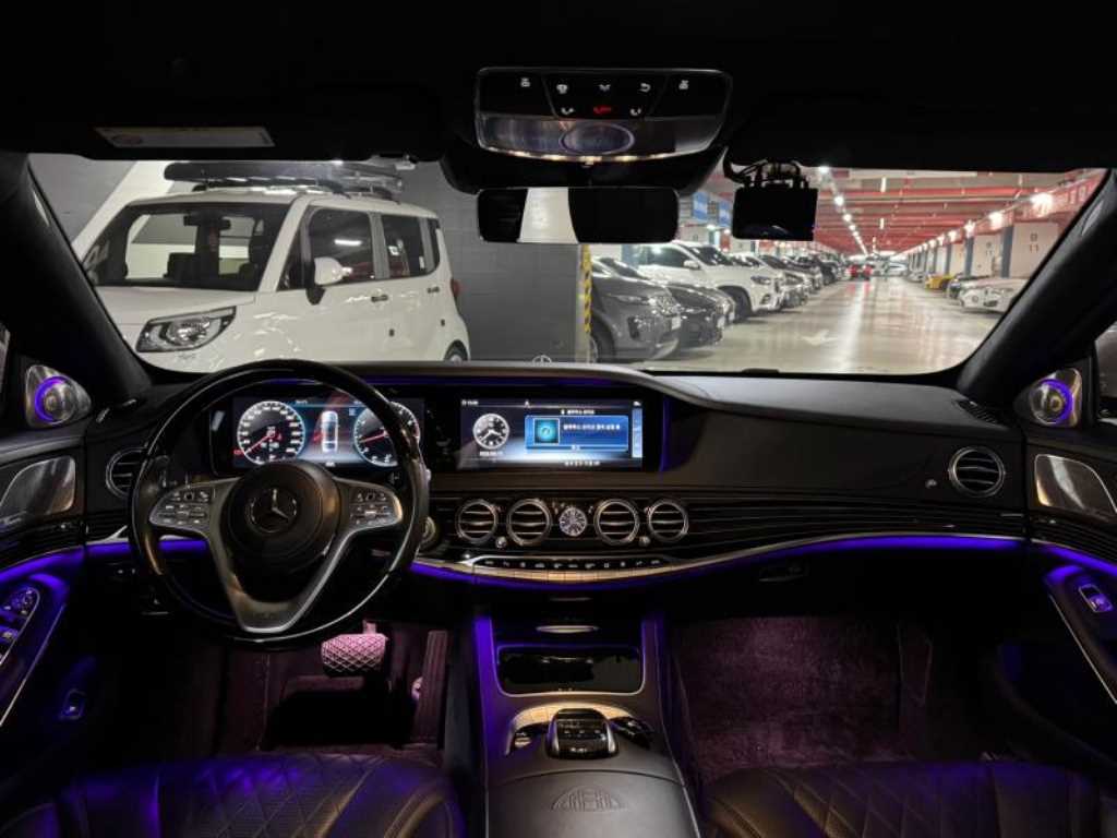 Mercedes Benz S Class - Vista 8