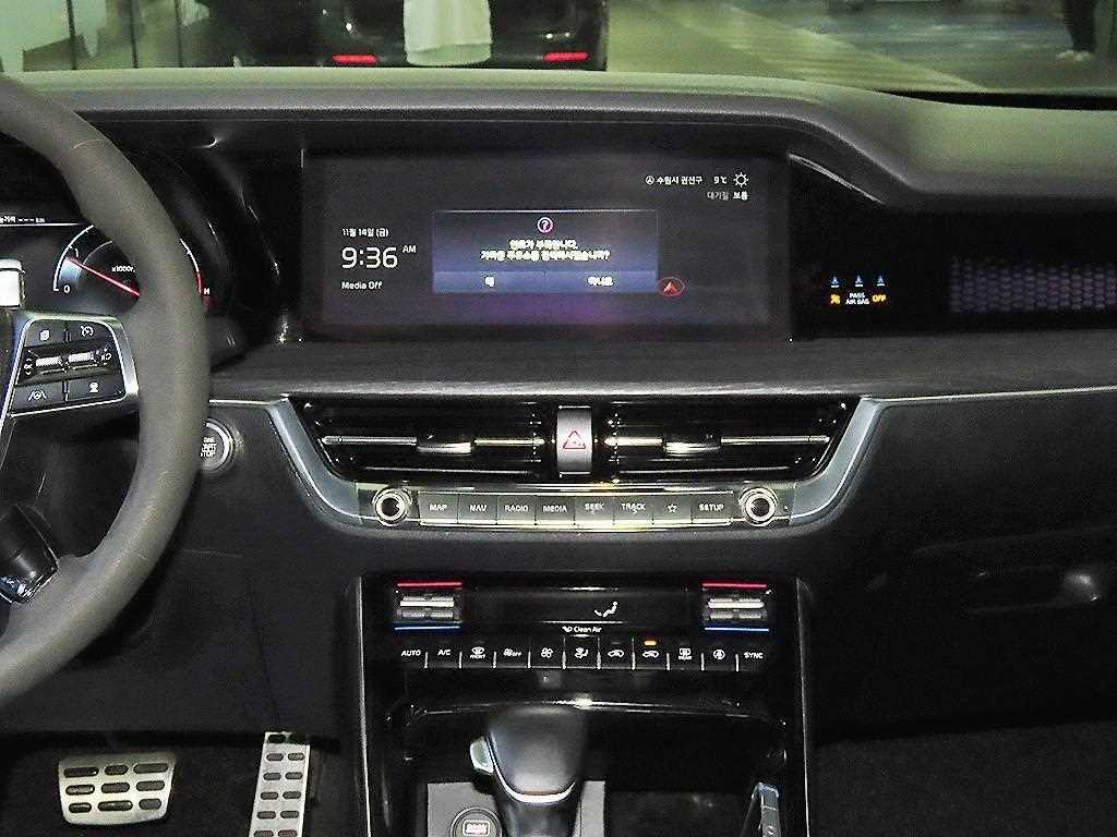 KIA Mohave - Vista 11