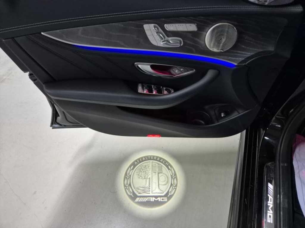 Mercedes Benz E class - Vista 11