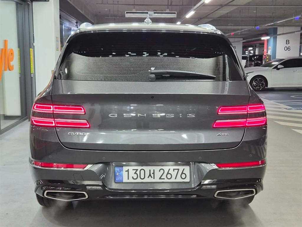 Genesis GV80 - Vista 5