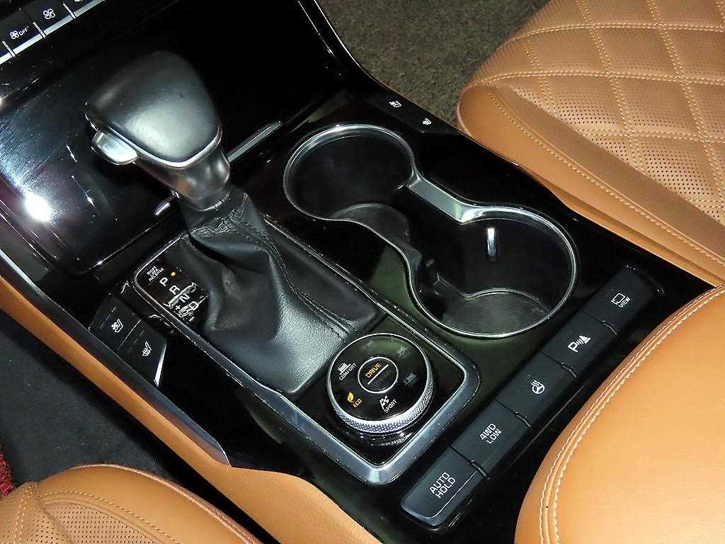 KIA Mohave - Vista 12