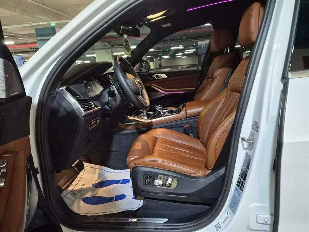 BMW X7 - Vista 6