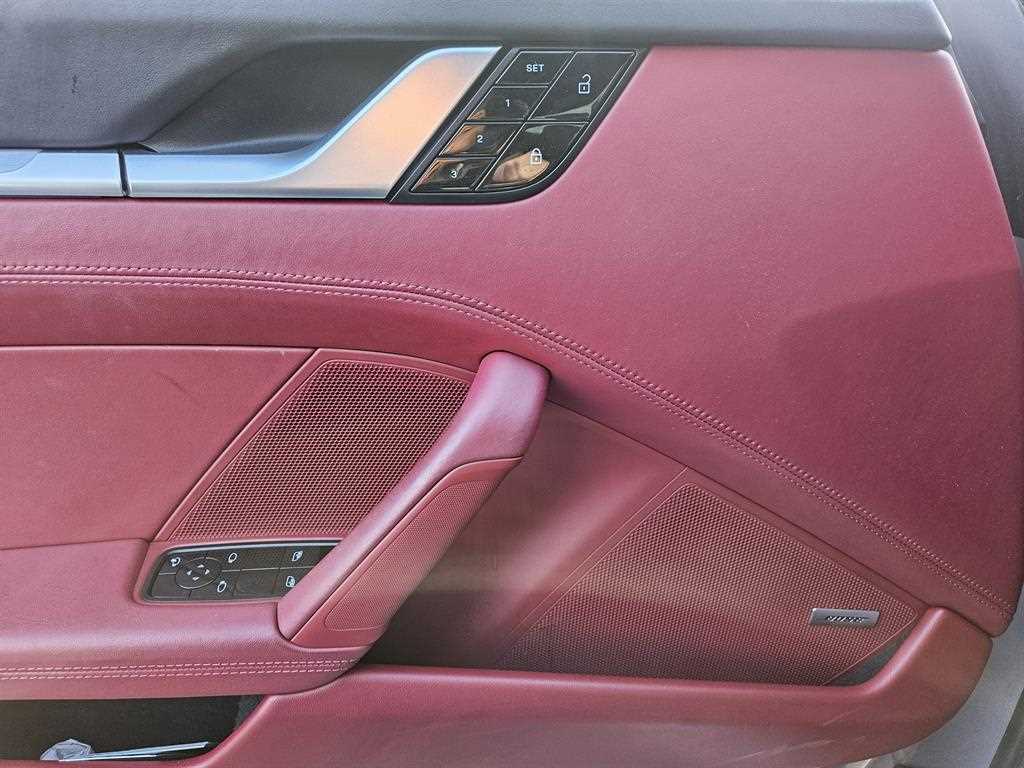 Porsche 911 - Vista 8