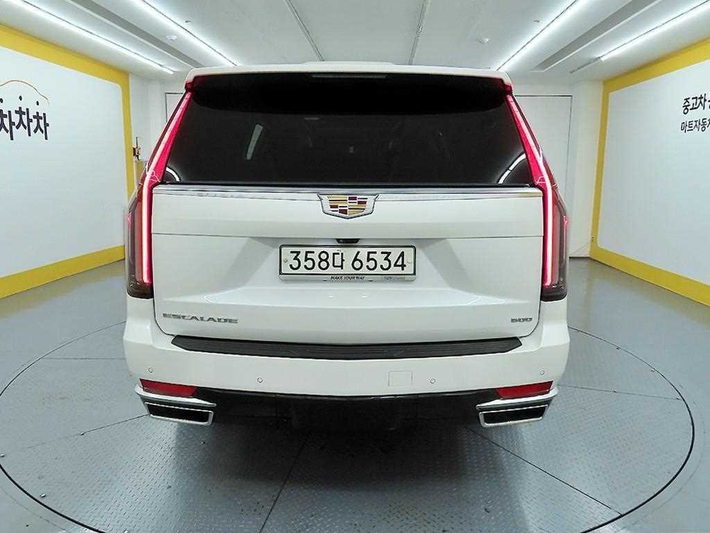 Cadillac Escalade - Vista 4