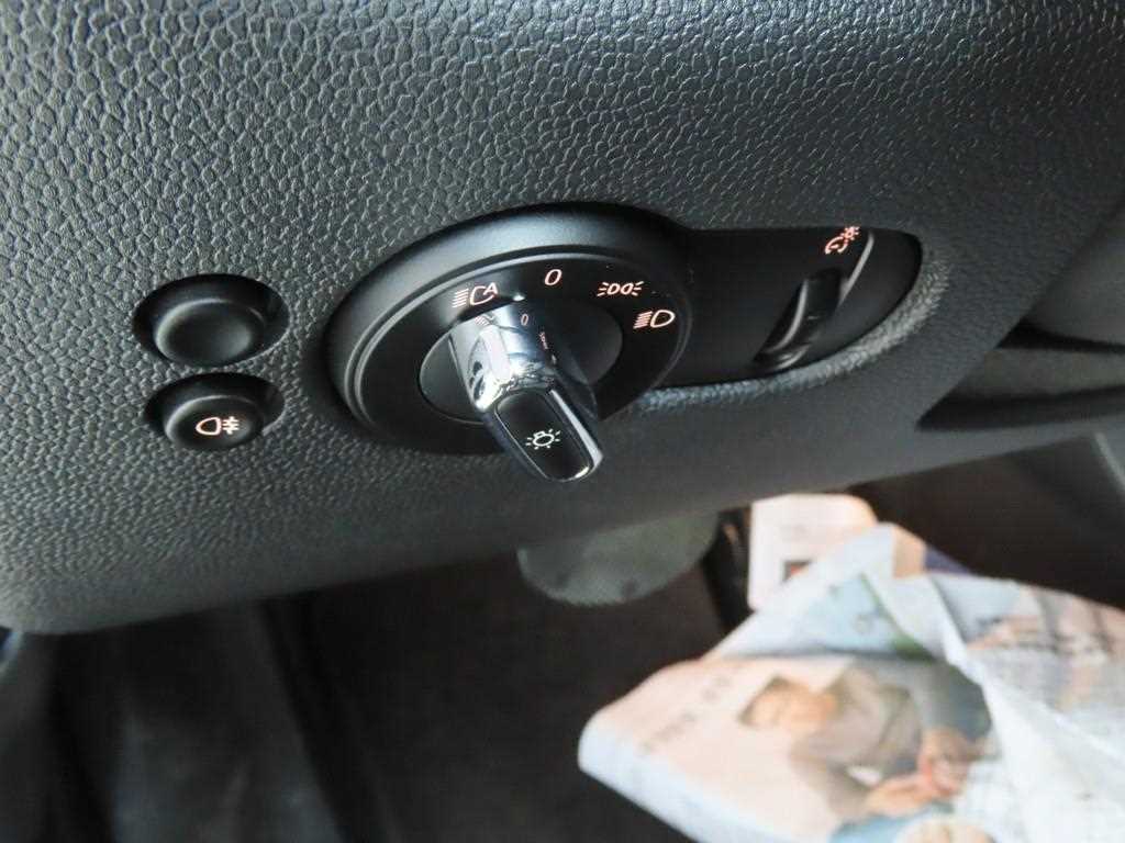 Mini Cooper - Vista 10